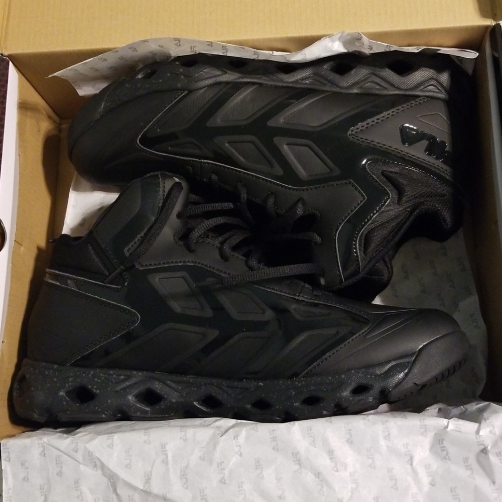 Fila  Tornado